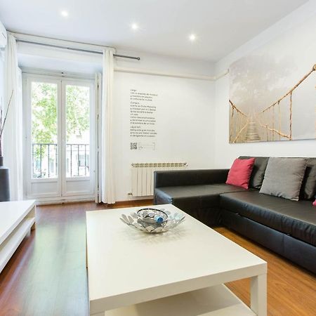 Apartamento Book in Madrid- Puerta Del Sol Exterior foto