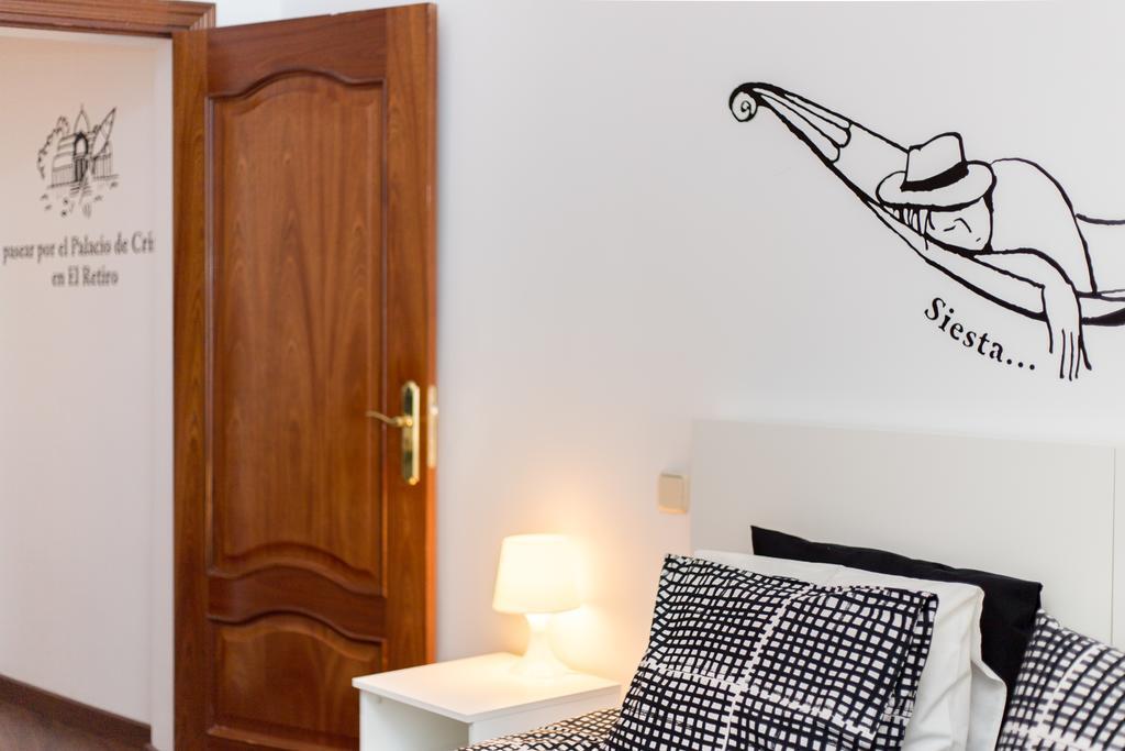Apartamento Book in Madrid- Puerta Del Sol Habitación foto