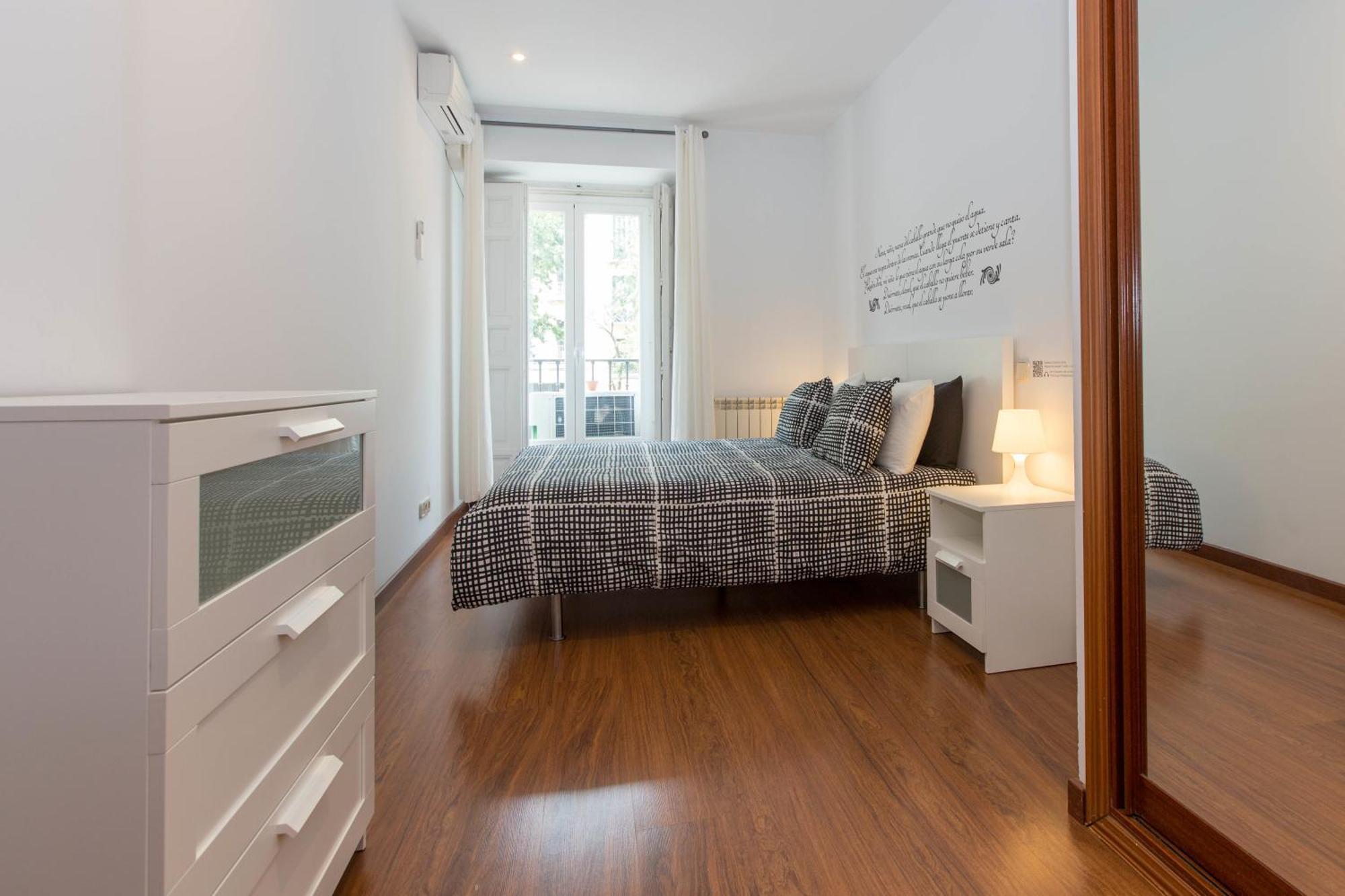 Apartamento Book in Madrid- Puerta Del Sol Habitación foto