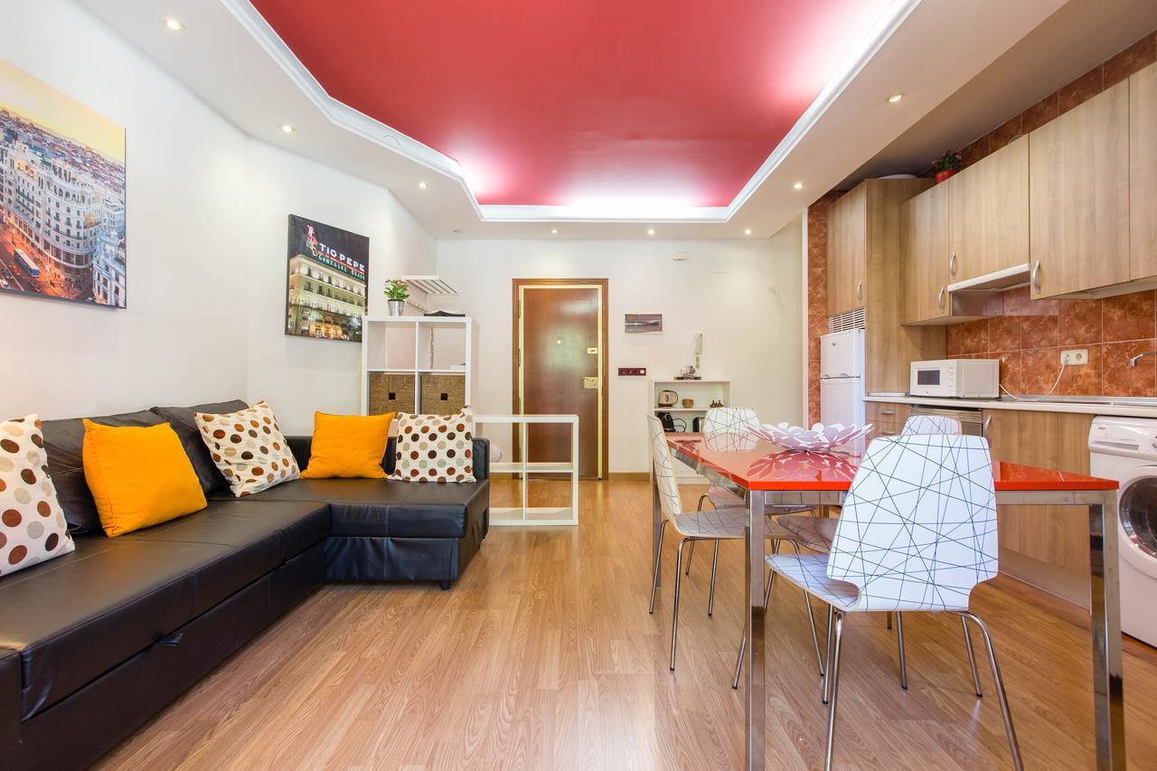 Apartamento Book in Madrid- Puerta Del Sol Exterior foto