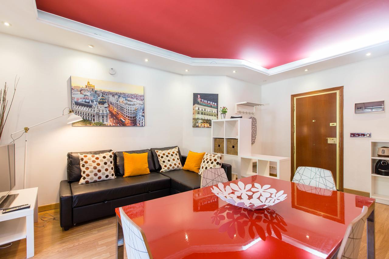 Apartamento Book in Madrid- Puerta Del Sol Exterior foto